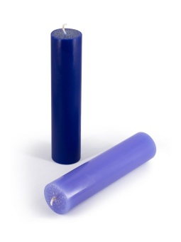 Набор из 2 восковых свечей Wax Play To Flame с ароматами цветов и специй