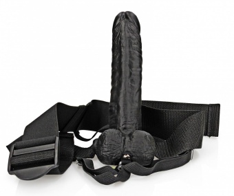 Черный реалистичный страпон-фаллопротез с мошонкой - 18 см.