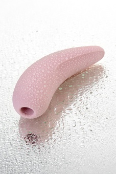 Вакуумный стимулятор Satisfyer Curvy 2+ с приложением  розовый