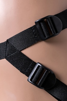 Реалистичный страпон с трусиками RealStick Strap-On Jax 18 см