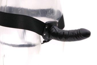 Реалистичный фаллопротез Pipedream Hollow Strap-on телесный - 15 см