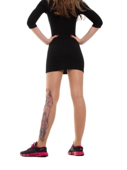 Оригинальные колготы с молодежным принтом на левой ножке