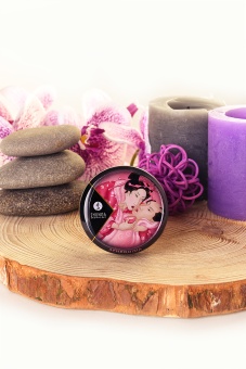 Массажное аромамасло в виде свечи Shunga Rose Petals с ароматом розы 30 мл