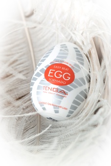 Мастурбатор яйцо Tenga Egg Tornado