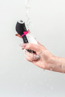 Вакуумный клиторальный стимулятор Satisfyer Pro Penguin Next Generation